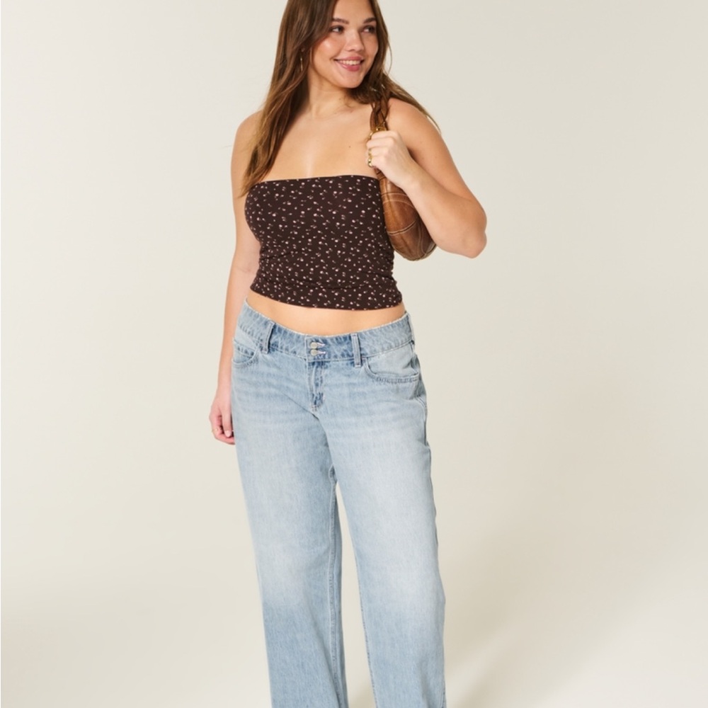 NWT Hollister Low-rise Y2K Light Wash Baggy Jeans Women’s 27W/Long